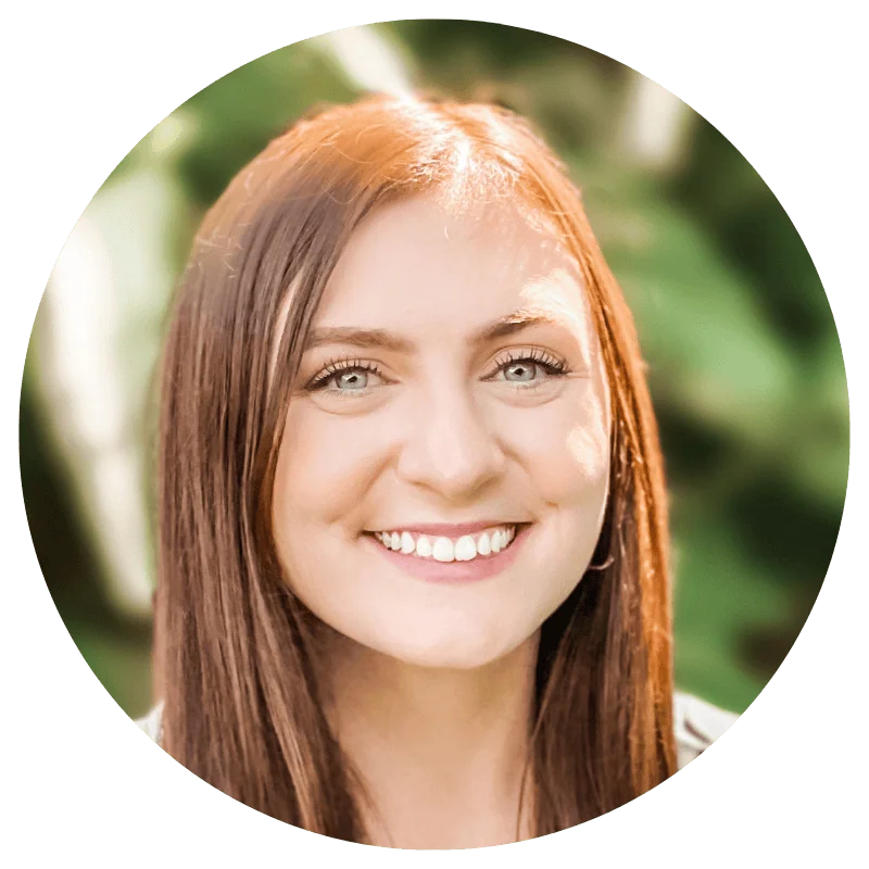 Headshot of Mallory Fuller, M.A., LMHC, therapist at Family Therapy Associates of Jacksonville