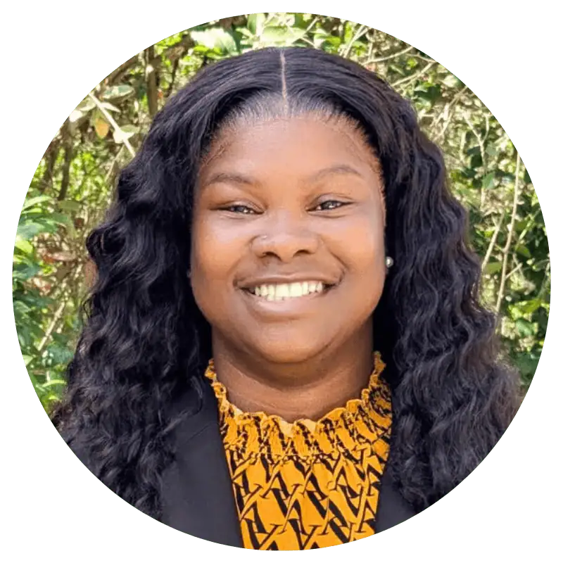 Headshot of Jasmine Henderson, therapist at Family Therapy Associates of Jacksonville